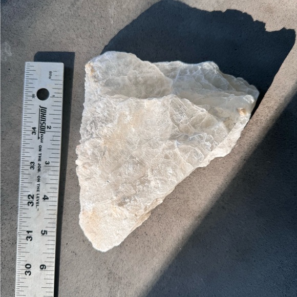 Gypsum Selenite Cleavage Crystal Chunk 1.23lbs - Picture 9 of 11